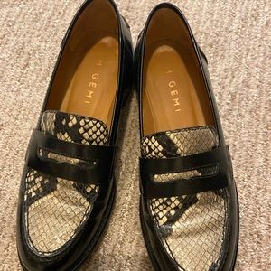 M.Gemi loafers- size 5
